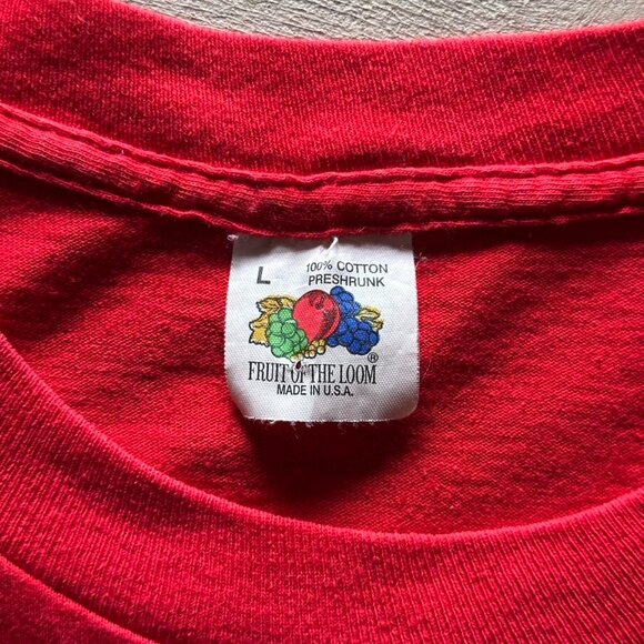 vintage single stitch fruit of the loom red pocket tee - Picture 4 of 4